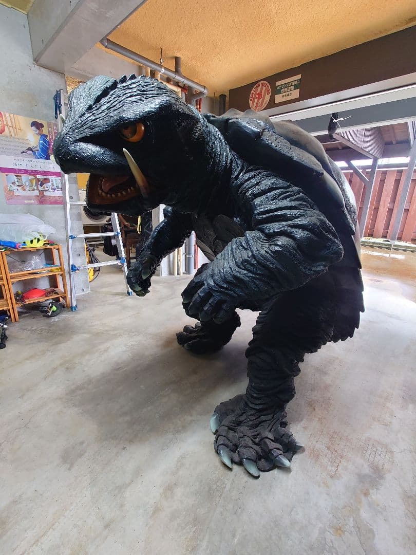 ガメラ　巨大　フィギュア　等身大フィギュア　美品