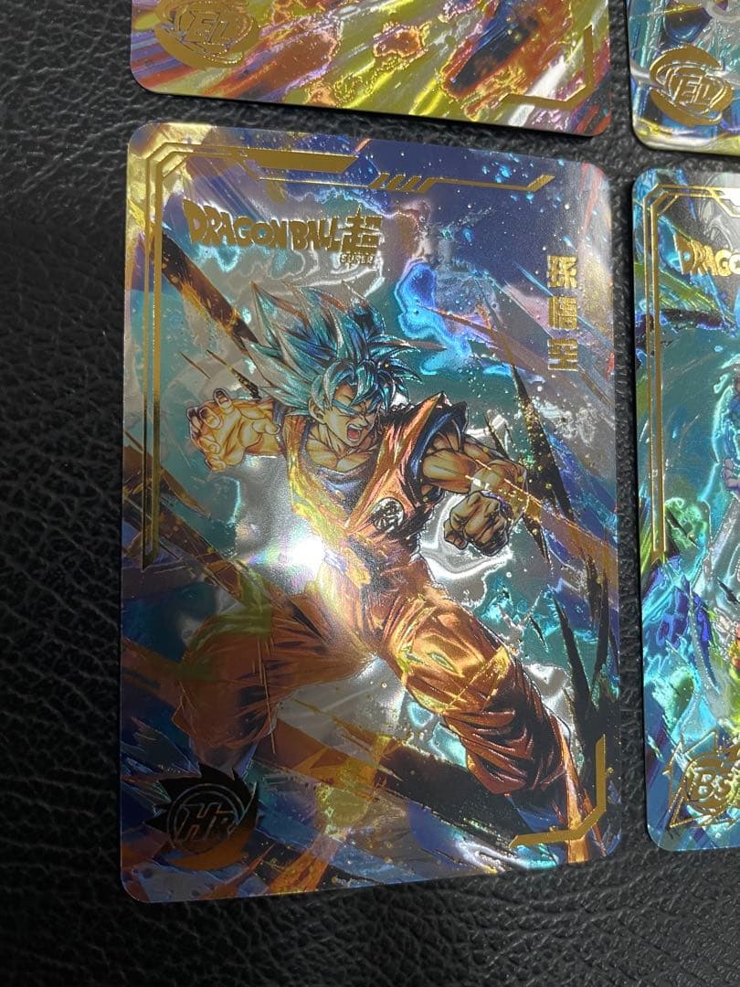 ④超サイヤ人ゴッド、ブルー孫悟空　6枚　海外版　ヒストリーオブドラゴンボール