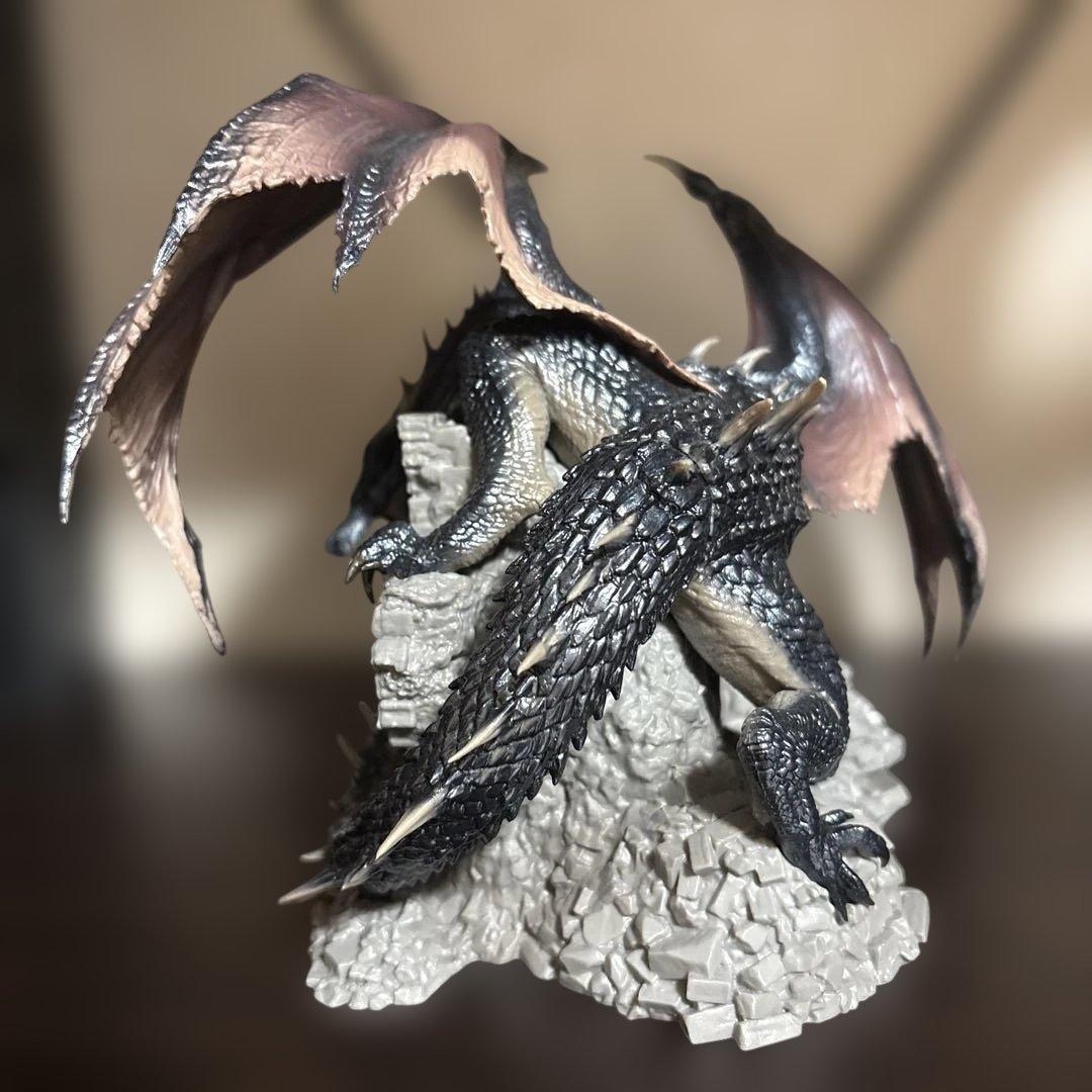 モンスターハンター　 フィギュア　一番くじ　ラストワン賞　美品！