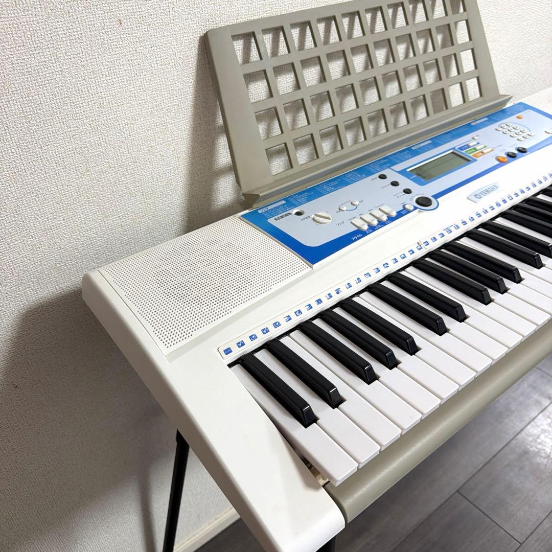 YAMAHA 電子ピアノ　EZ-J200