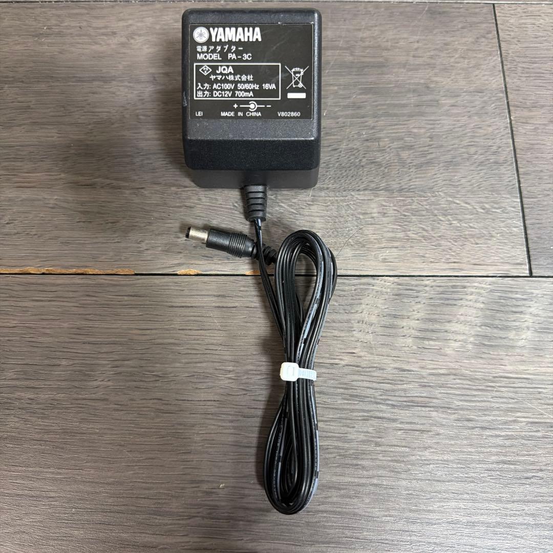 YAMAHA 電子ピアノ　EZ-J200