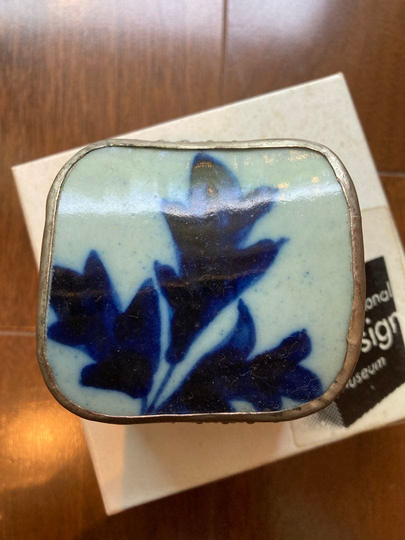 National Design museum 陶器　ボックス　小物入　青白　四角