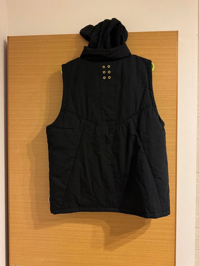 ラッセルノベスト