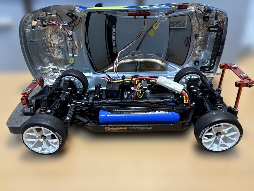 タミヤ TT-02 スバルインプレッサ