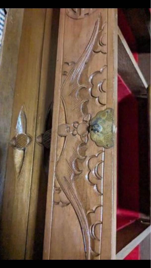 韓国　彫刻　ジュエリーボックス♦️小物入れ　使い方色々♦️補償付　送料込