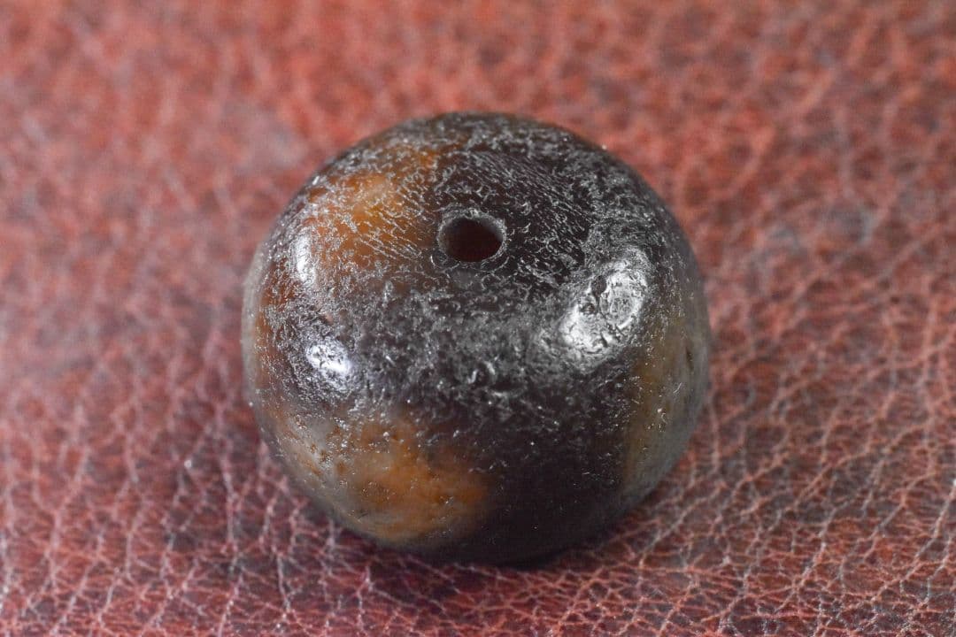 アンティーク金剛四眼天珠 飴色モザイク