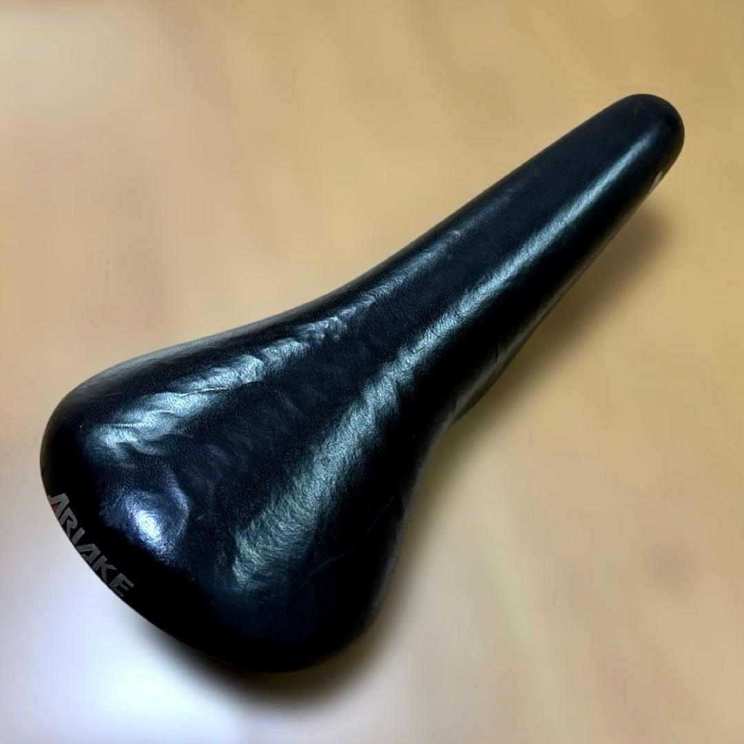 希少 アリアケジャガー２チャンピオン ピスト NJS刻印入りサドル 黒