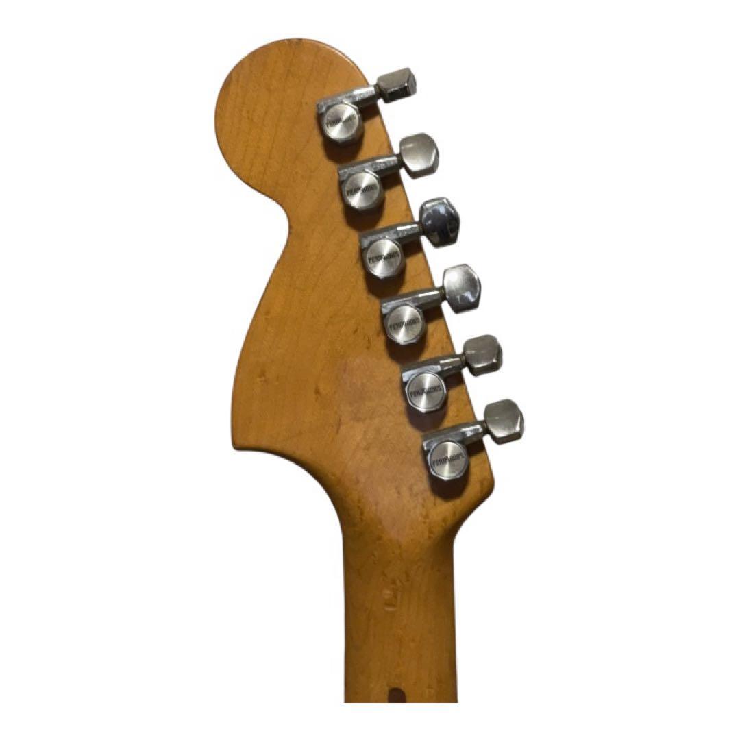 み*り様 メーカー不明　ストラトキャスタータイプ エレキギター アイボリー　ラー