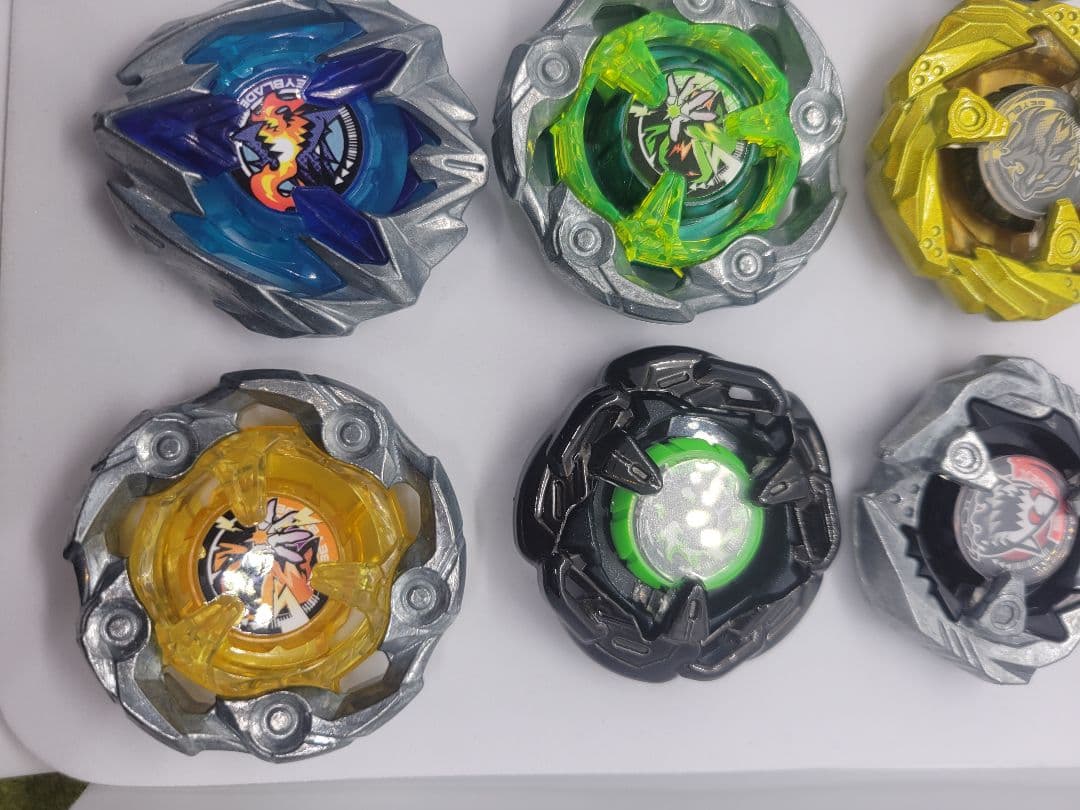 ベイブレードX まとめ売り 引退品 ウィザードロッド ケース、ベイバトルパス付き