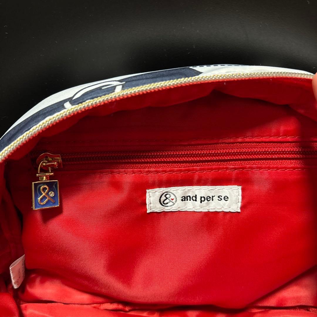 【新品未使用タグ付】and per se ファー付きストライプ柄バッグ