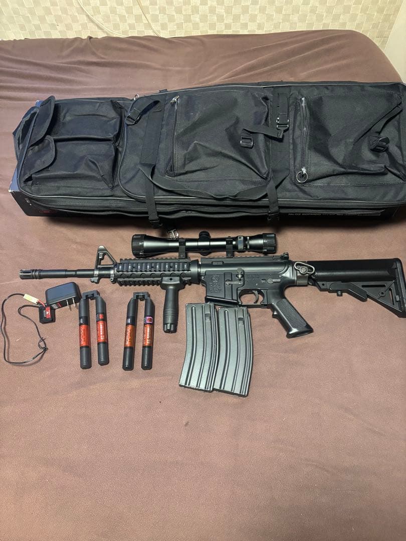 フルセット‼️東京マルイSOPMOD M4 次世代スコープ付きマガジン2個付き
