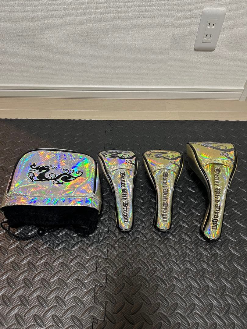 ダンスウィズドラゴン⭐︎ホログラムキャディバッグ