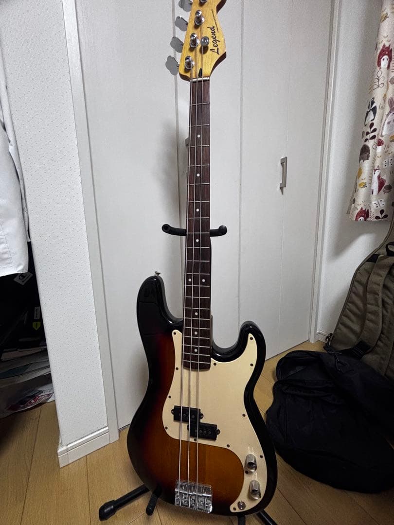 Legend エレキベース サンバースト