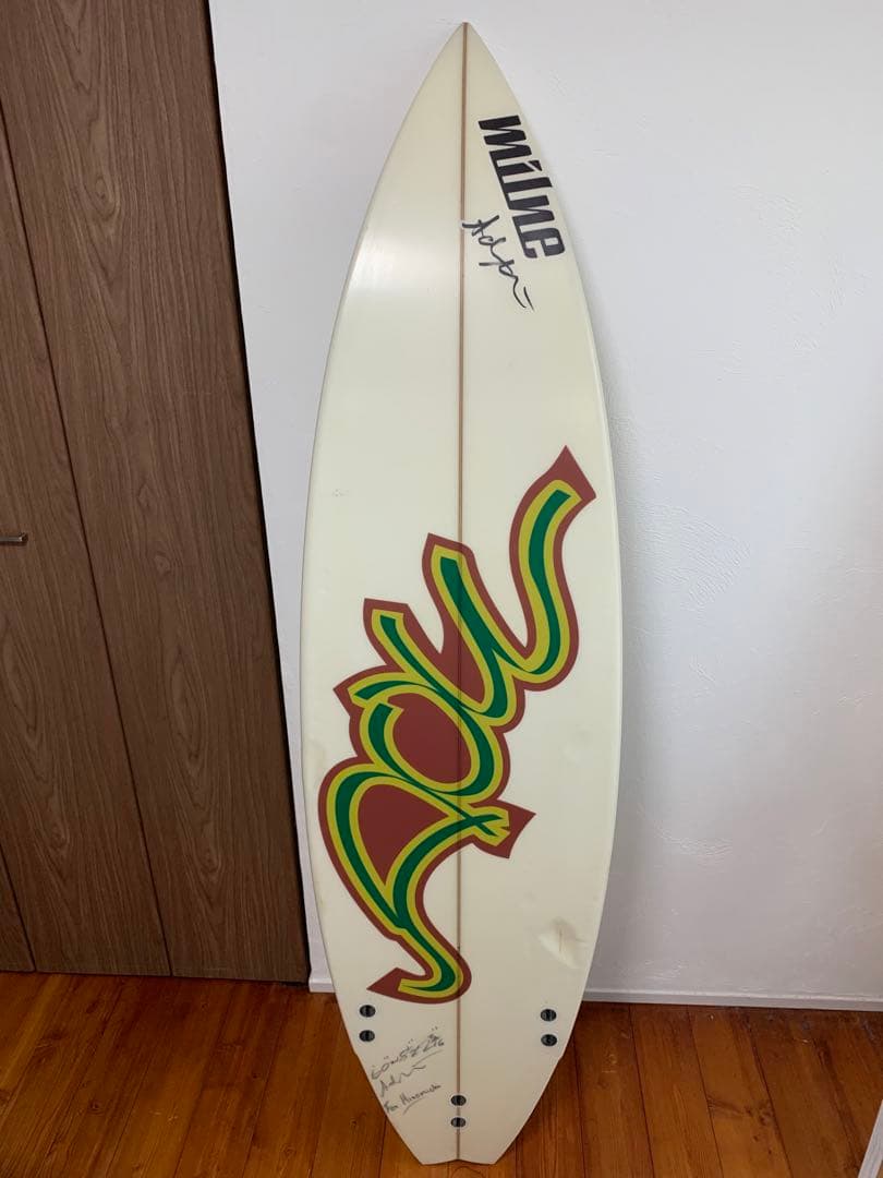 サーフボード　ミルン　ショートボード　ソフトケース付き　ケリーのフィンつけます。