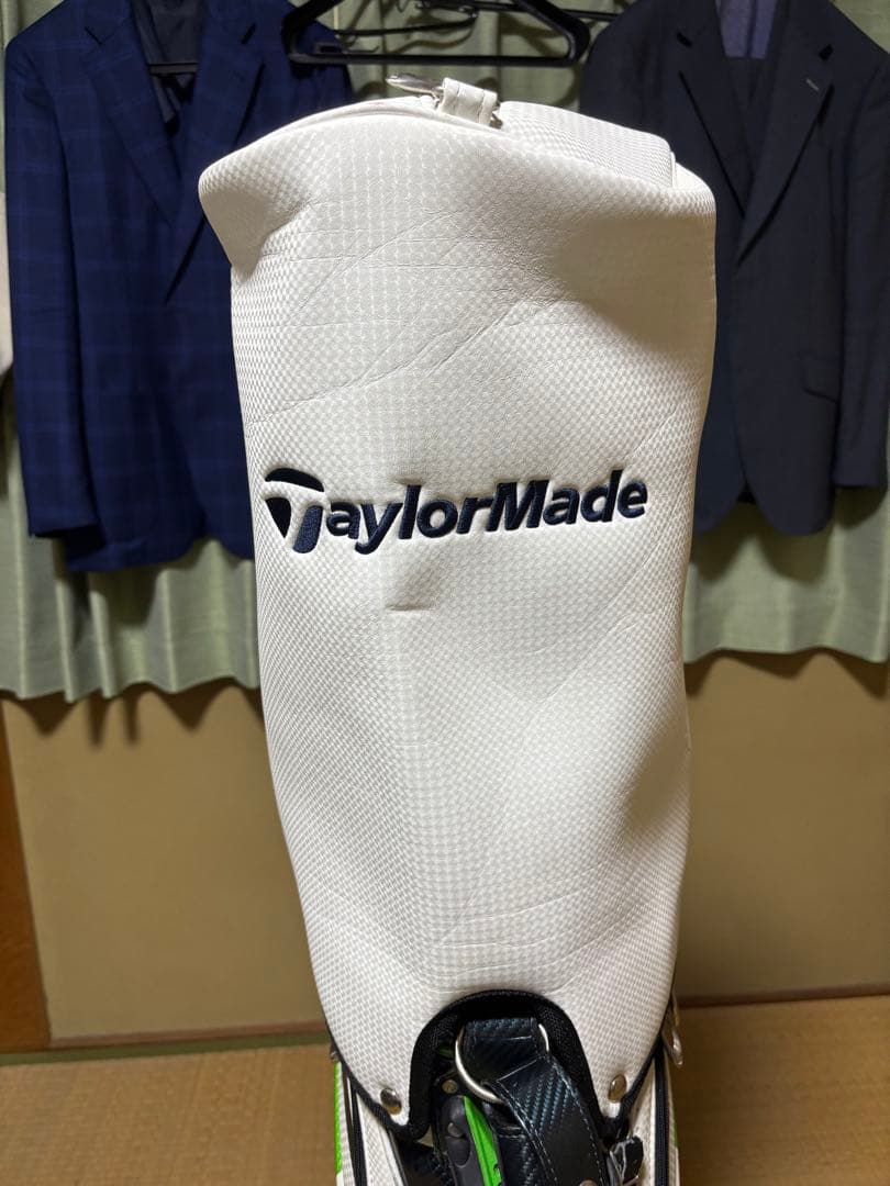 テーラーメイド　ツアーモデルキャディバック