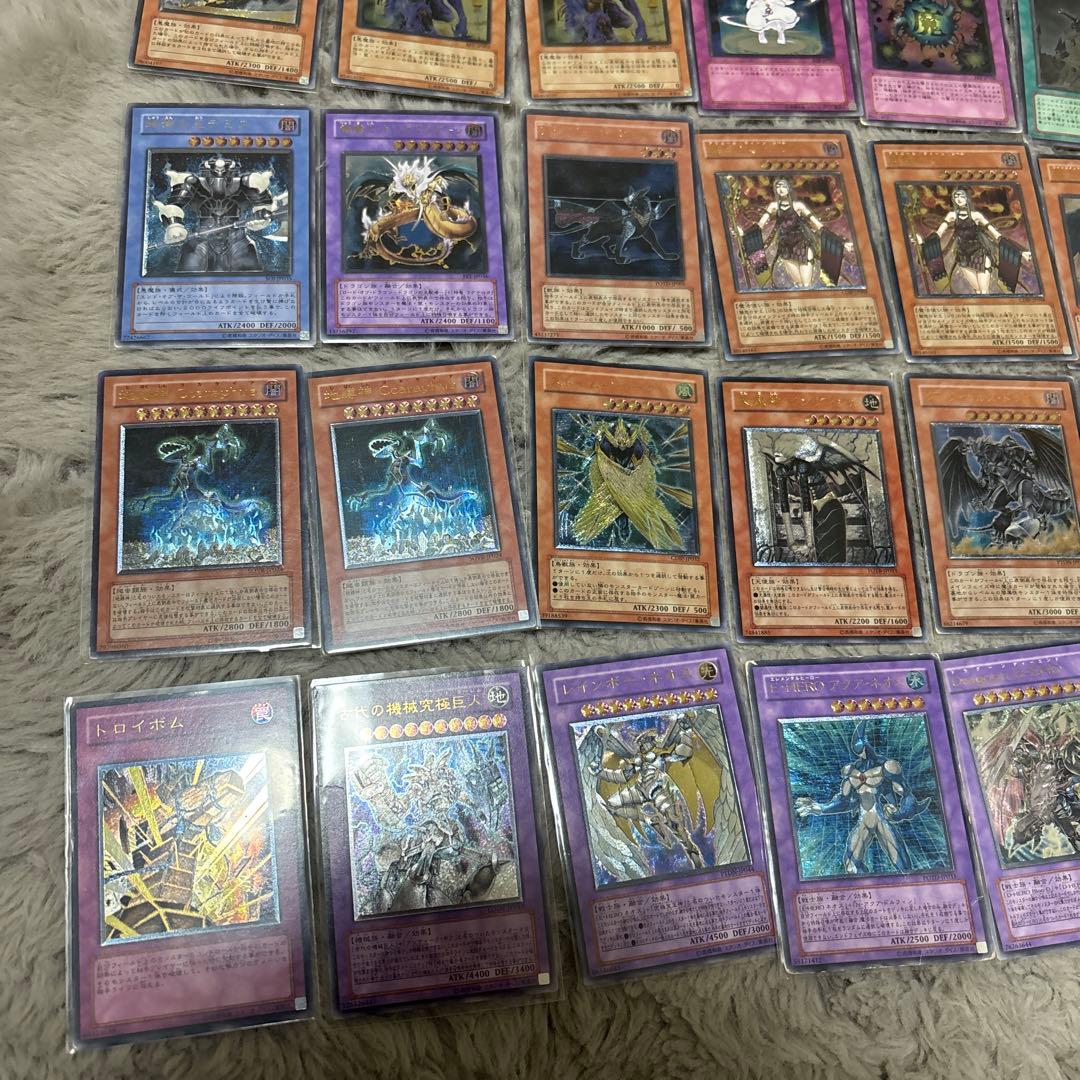 遊戯王　まとめ売り　レリーフ 、初期、2期、英語版等　傷あり品