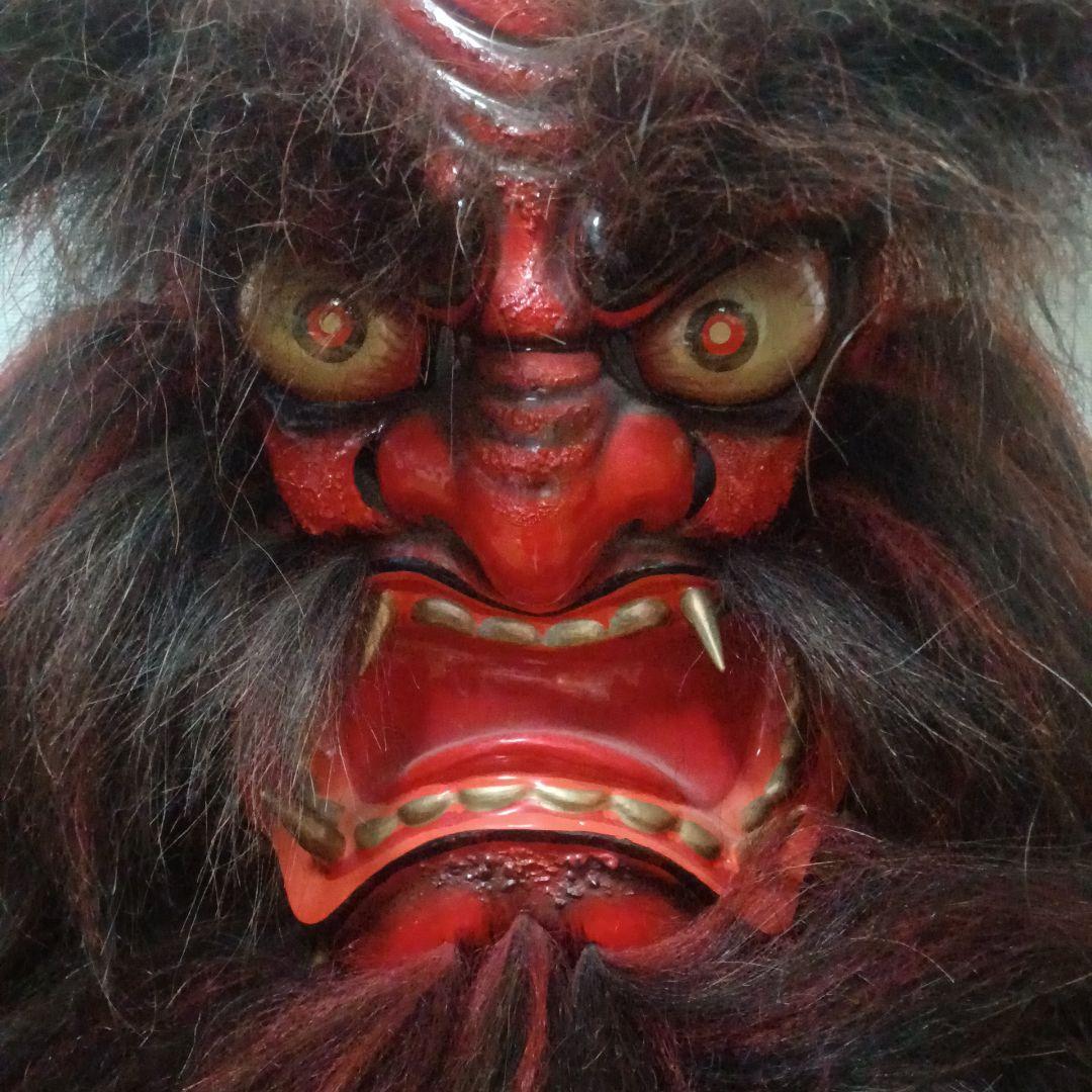 赤い神楽面 角付き 木製