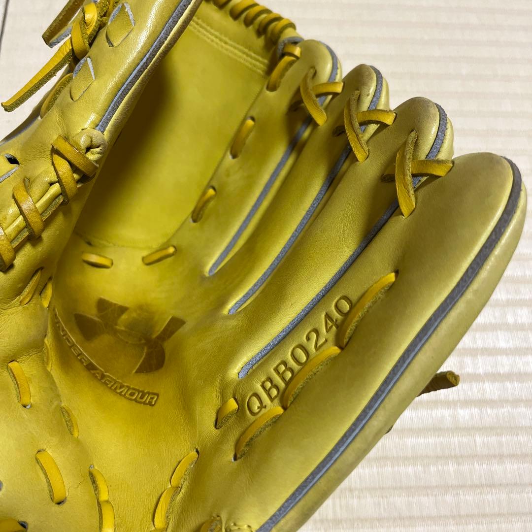 美品　アンダーアーマー　軟式　グローブ　黄色　イエロー　大人　③ 希少