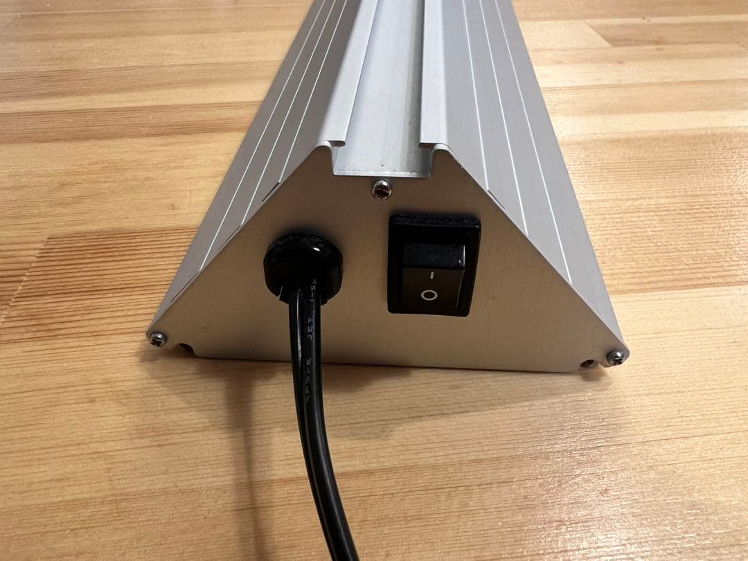 アクロ TRIANGLE LED VIVID 60 トライアングル　照明　水草