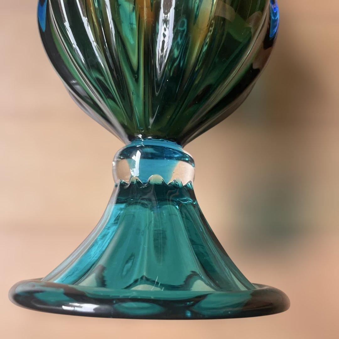 津軽びいどろ　装飾的な青緑色ガラスポット