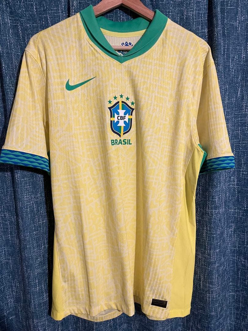 Nike ブラジル代表 オーセンティックユニフォーム 新品未使用　背番号無し