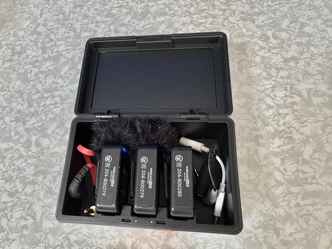 Rode ワイヤレス GO II マイク充電器&iPhone接続用ケーブル付き