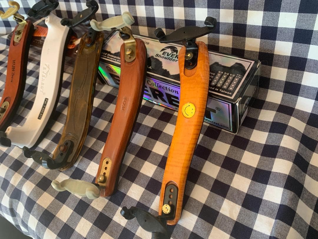 バイオリン肩当て ５点＋１の６つセット　４／４サイズ