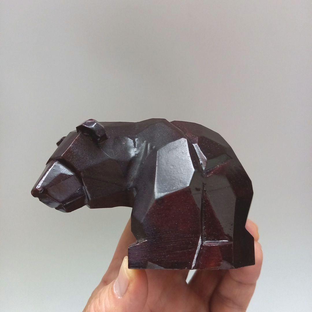 木彫りの熊　民芸　北海道土産　熊の置物　カット彫り　八雲