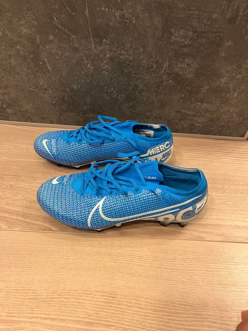 Nike Mercurial サッカーシューズ 青