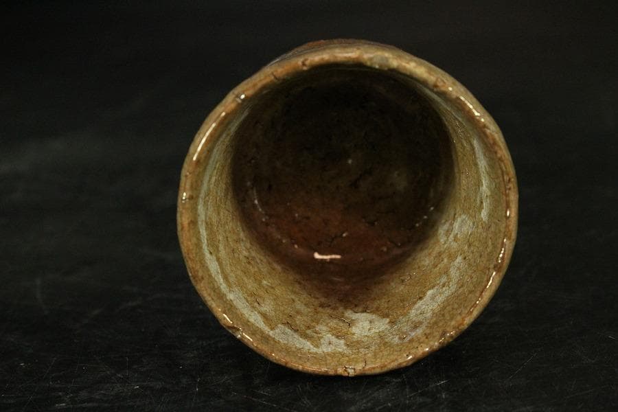 斑唐津 ぐい呑 在銘(K-A934)