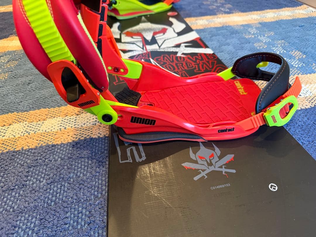 Atomic スノーボード 153 Union バインディング　2点セット