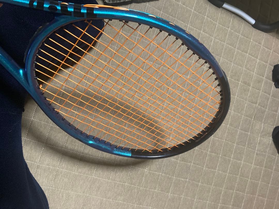 硬式テニスラケット　Wilson ウルトラツアー95 cv v4 g2