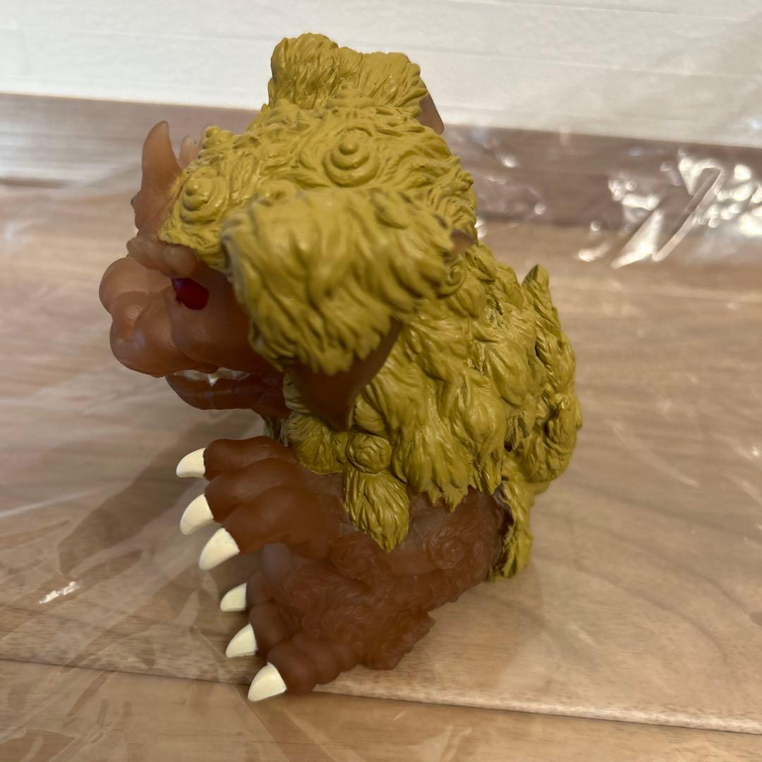 鎮座獣　ゴジラ・ストア限定　お台場　フィギュア3体　ゴジラ　メカゴジラ　シーサー