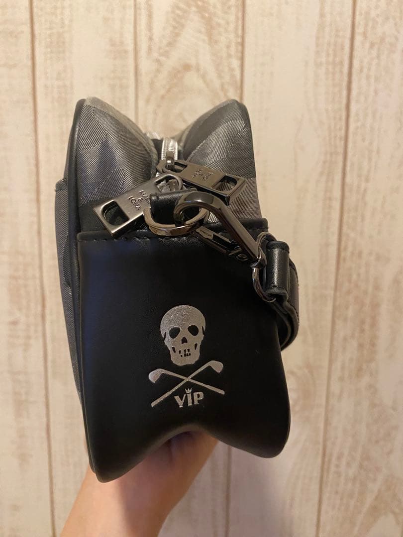 マークアンドロナ ポーチ エグゼクティブゴールド会員限定