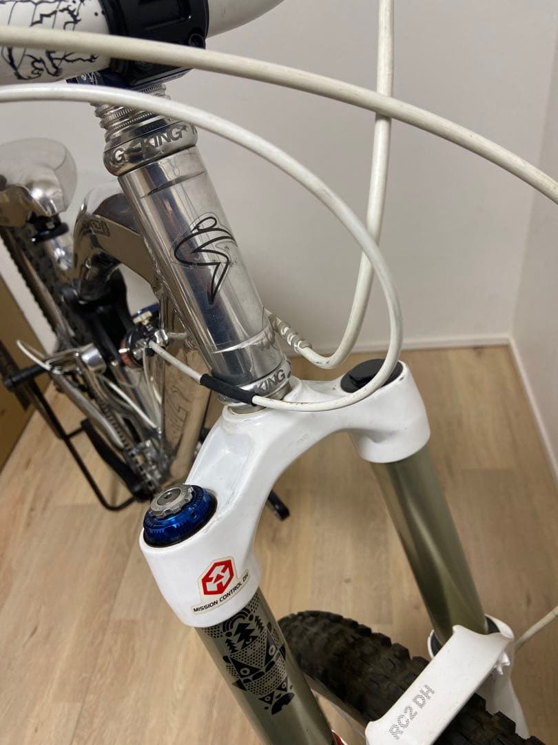 SANTA CRUZ NOMAD サンタクルーズ　ノマド　26インチ　Sサイズ