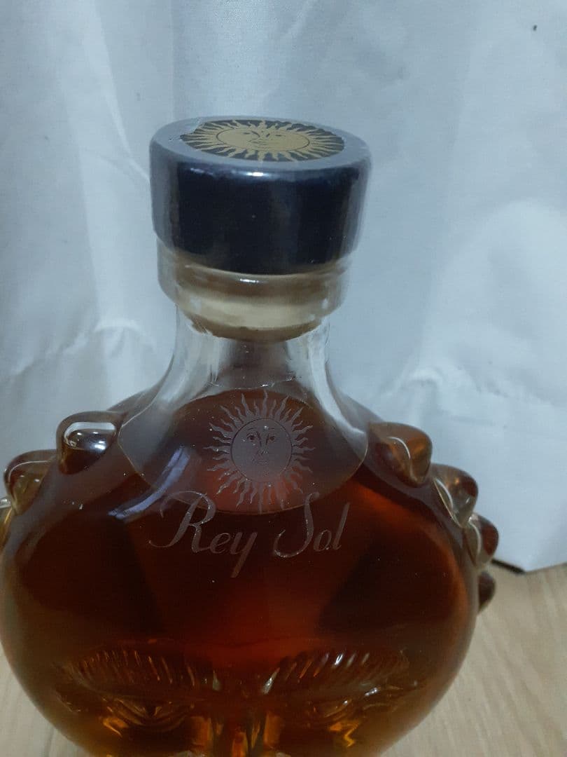 希少　プレミアムテキーラ　Rey Sol　レイソル エクストラアネホ 750ml