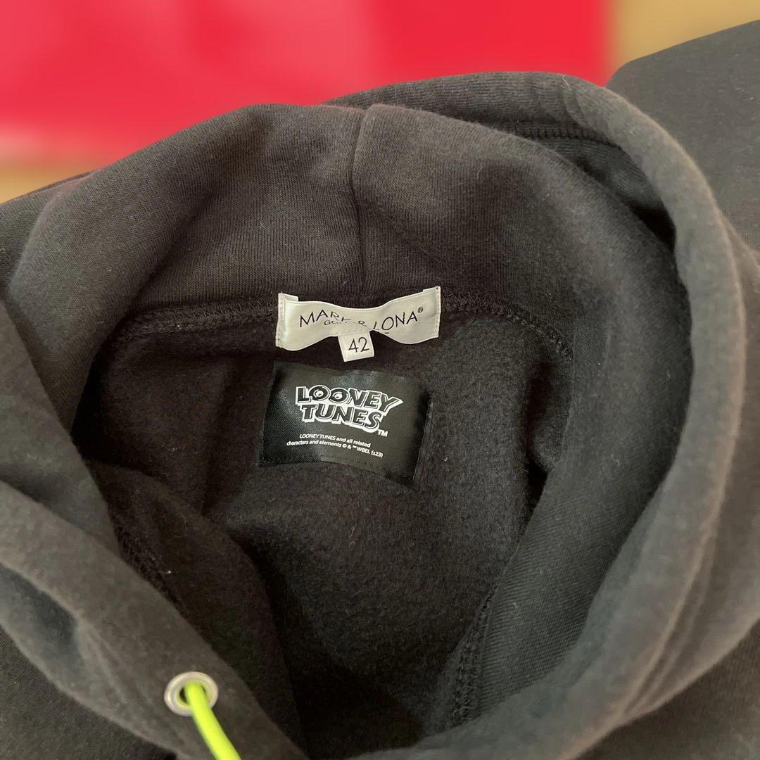 マーク＆ロナ　tweety フーディスウェット起毛　ブラック