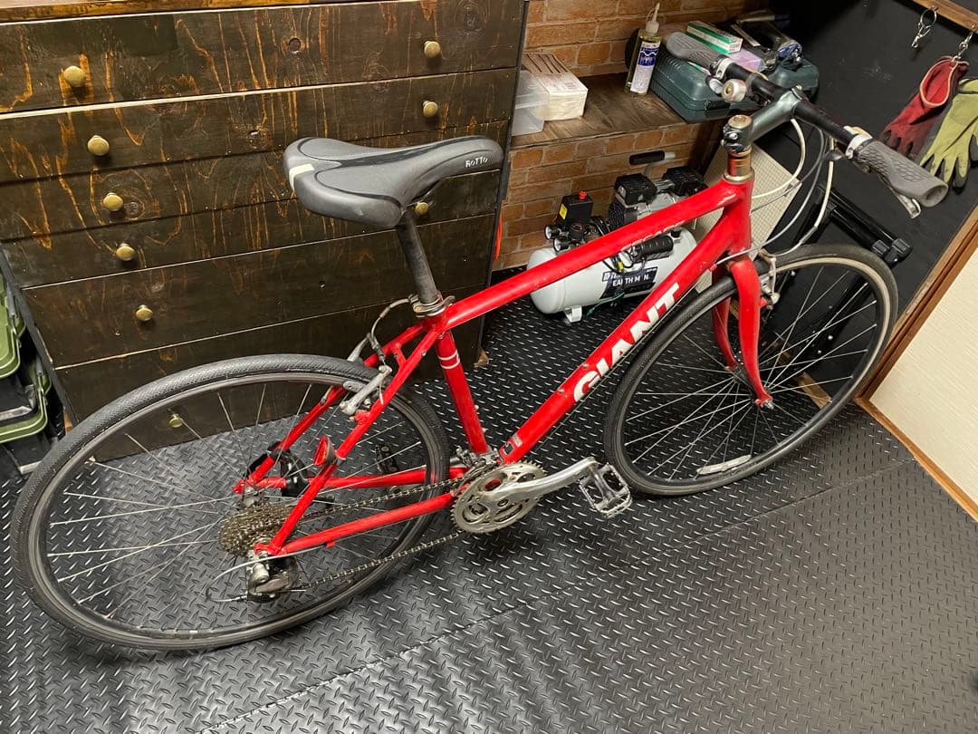 京都引き取り【分解整備済み】GIANT ESCAPE R3