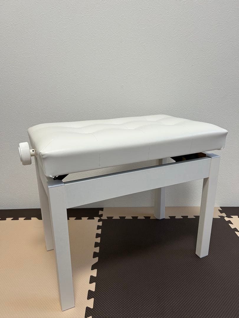ピアノ用椅子（ホワイト）