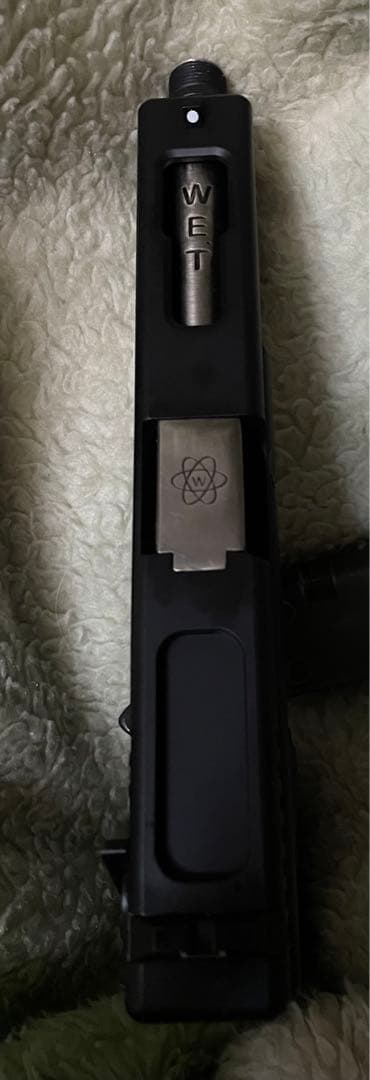 グロック  18c ガスガン　アウターバレルメタルカスタム