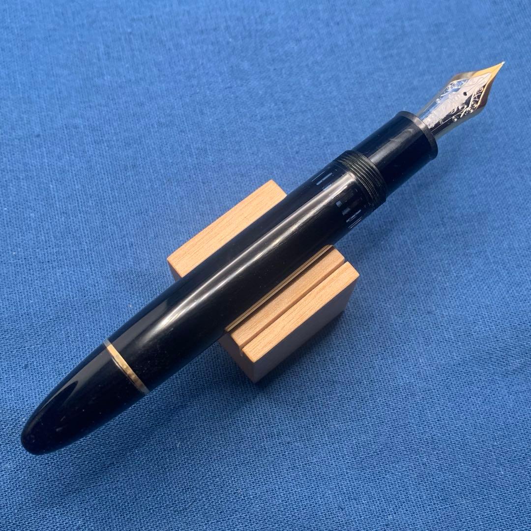 モンブラン　149 中白18K F ヘミングウェイ芯　マイスターシュテュック