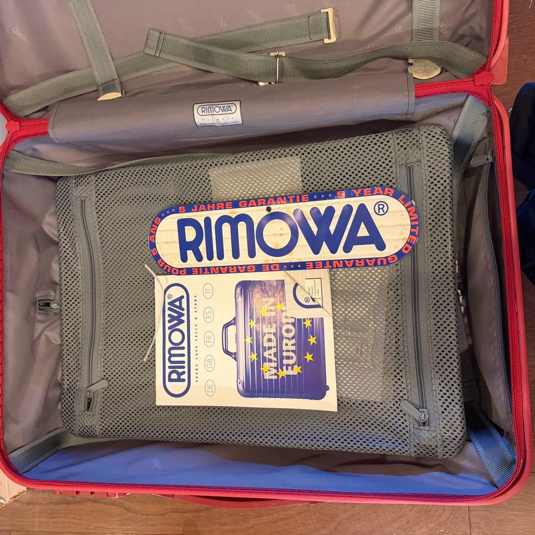 RIMOWA レッドキャリーケース 機内持ち込み　サルサ　salsa