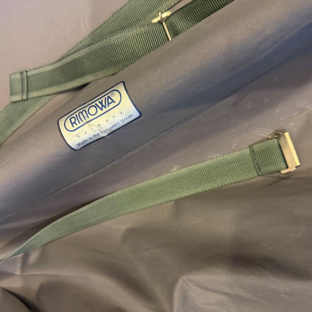 RIMOWA レッドキャリーケース 機内持ち込み　サルサ　salsa