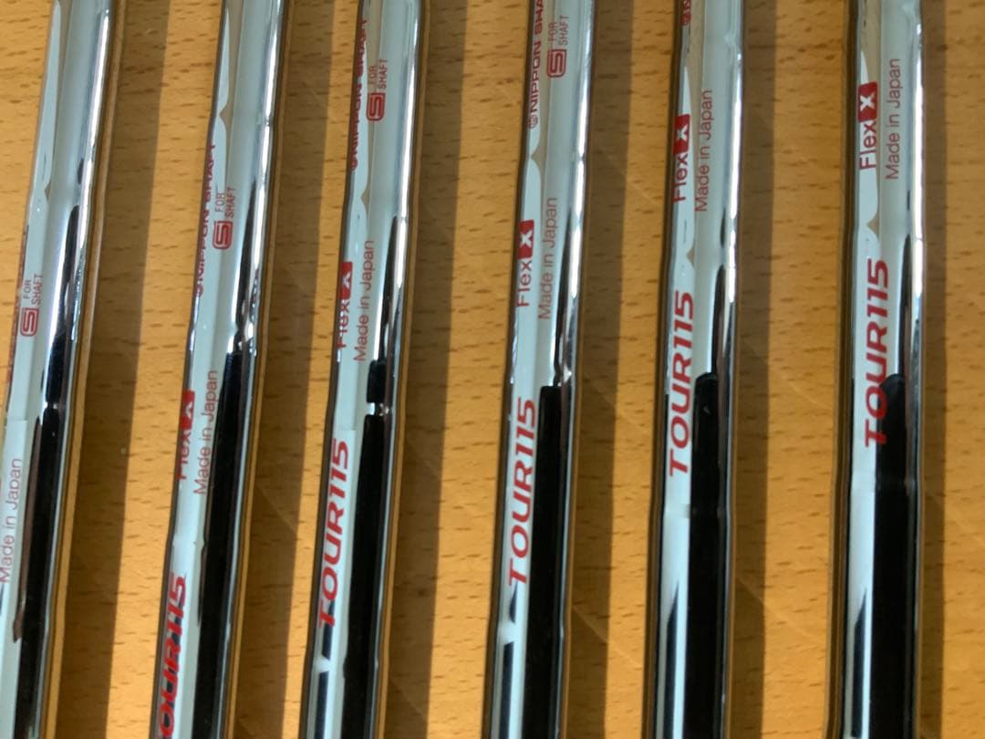 ピンi240（7本：5I-U)／モーダス115X番手ずらし（柔らかい方）