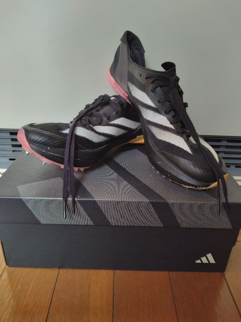 adidas adizero スパイクシューズ ブラック/ホワイト26.0cm