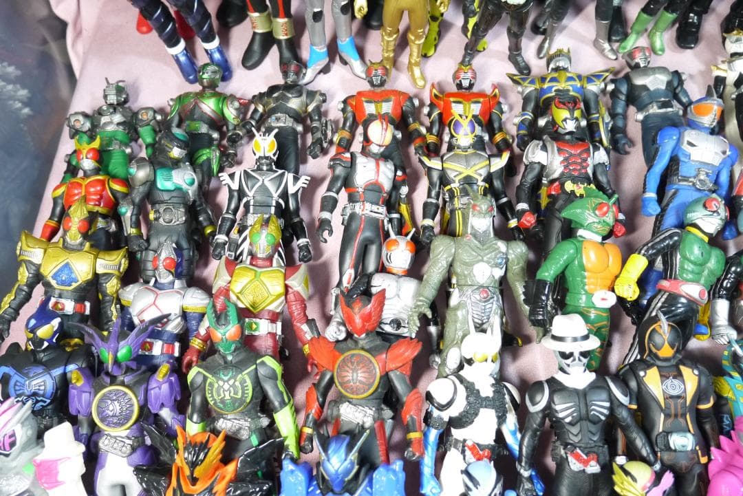 ライダーヒーローシリーズ　ビッグサイズソフビフィギュア　111体セット