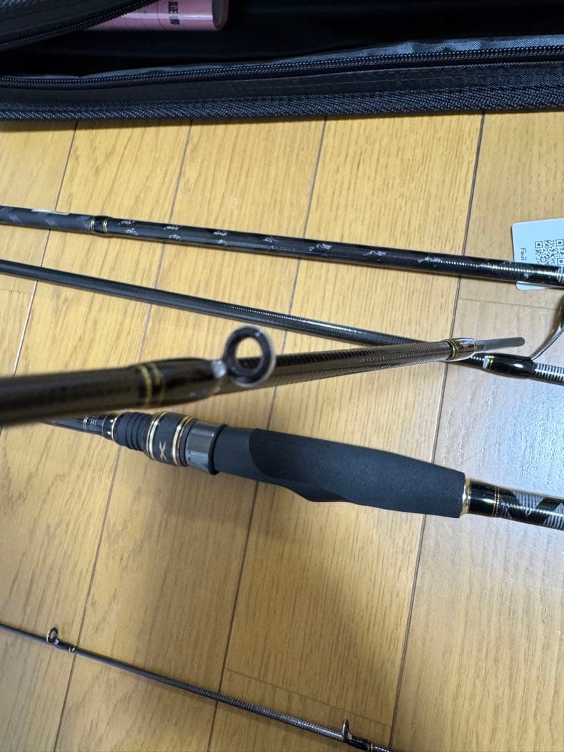 週末値下Abu Garcia XROSSFIELD XRFS-835MB-MB