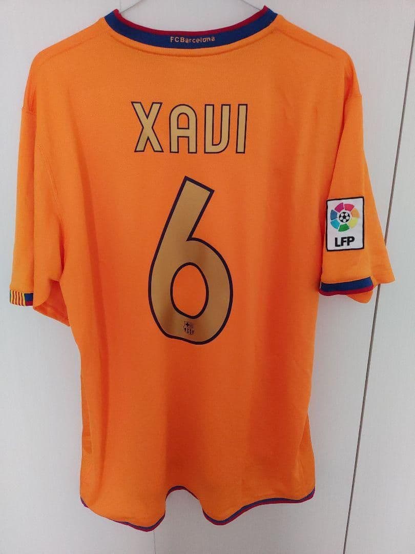 バルセロナ　シャビ　ユニフォーム