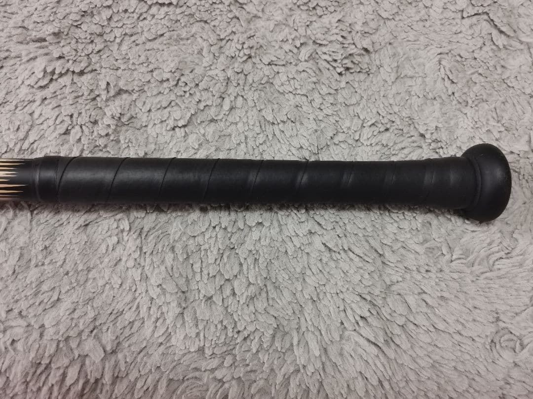 【今日だけこの価格】Victus ペンシルバット 82cm 少年用 　新品級