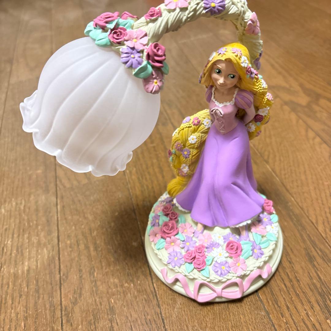 ディズニー　ラプンツェル　スタンドライト